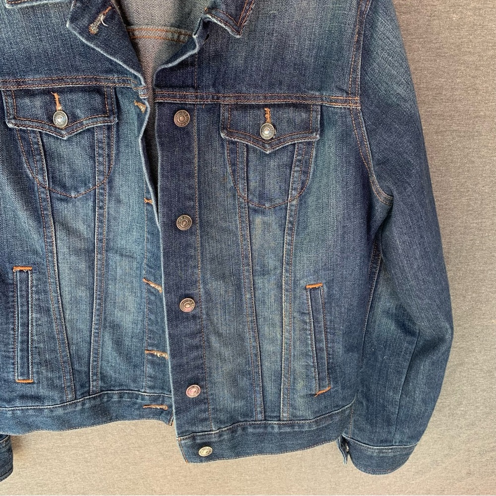 Old Navy Trucker Jean Jacket Womens XL Medium Wash Blue Denim Pockets Classic - Picture 2 of 7